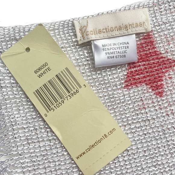 NEW Sheer Scarf White Silver Red Blue Stars USA - Picture 3 of 8